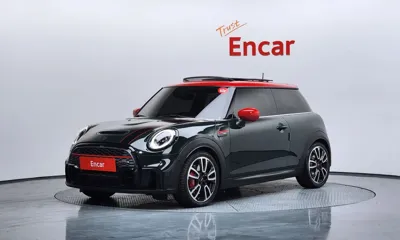 MINI Cooper · 2024 год