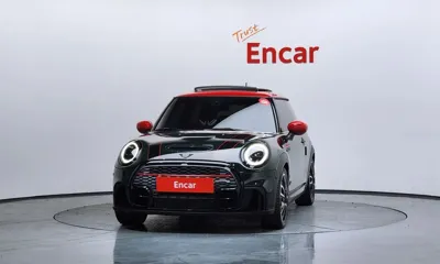 MINI Cooper 2024, 20166 км, за 24391.87 USD