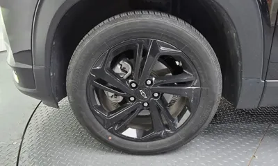 ChevroletGMDaewoo Trailblazer 2023, 27666 км, за 26632.8 USD