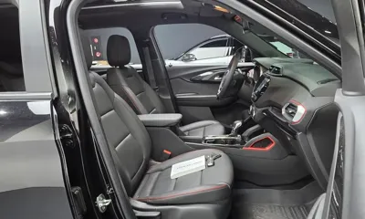 ChevroletGMDaewoo Trailblazer 2023, 27666 км, за 26632.8 USD - фото 11