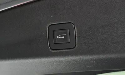 ChevroletGMDaewoo Trailblazer 2023, 27666 км, за 26632.8 USD - фото 20
