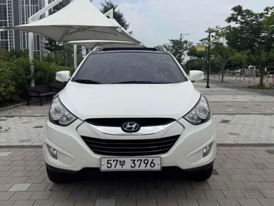 Hyundai Tucson 2012, 124000 км, за 3516.31 USD