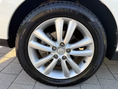 Hyundai Tucson 2012, 124000 км, за 3516.31 USD