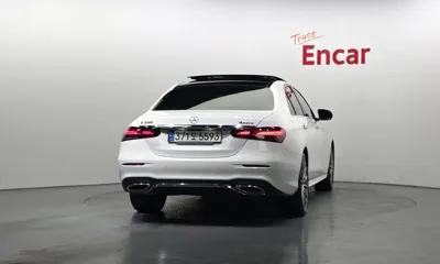 Mercedes-Benz E-Class 2021, 61745 км, за 24788.49 USD
