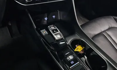 Hyundai Sonata 2022, 117466 км, за 9432.74 USD - фото 9