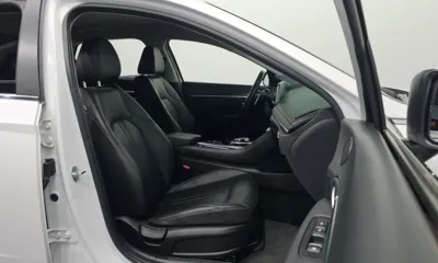 Hyundai Sonata 2022, 117466 км, за 9432.74 USD - фото 26