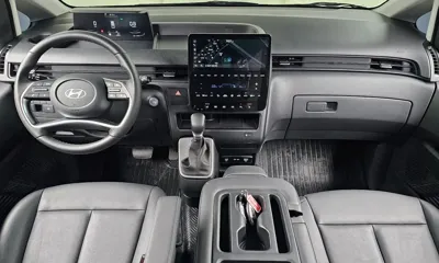 Hyundai Staria 2025, 6946 км, за 22646.71 USD - фото 7