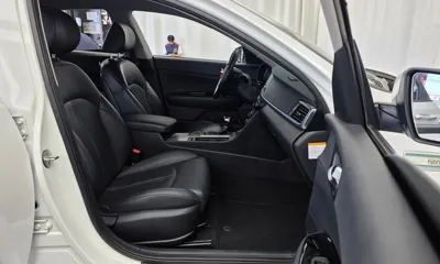 Kia K5 2017, 121044 км, за 6055.87 USD - фото 11