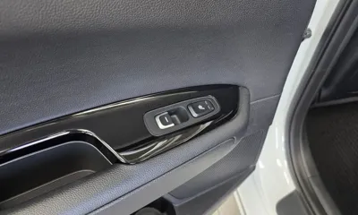 Kia K5 2017, 121044 км, за 6055.87 USD - фото 19