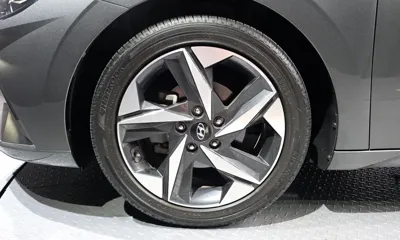 Hyundai Avante 2023, 63699 км, за 11027.96 USD