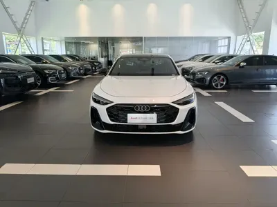 Audi 奥迪A5L 0, 100 км, за 38534.05 USD