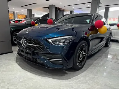 Mercedes-Benz C-Class · 2023 год