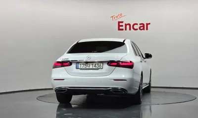 Mercedes-Benz E-Class 2021, 35954 км, за 22968.36 USD