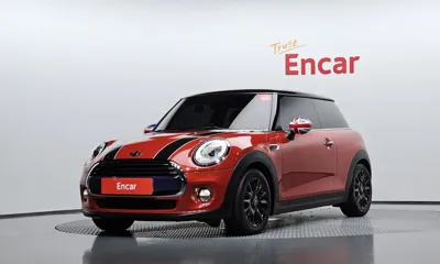MINI Cooper · 2017 год