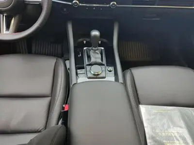Mazda 3 Axela 2025, 20200 км, за 12551.26 USD - фото 16