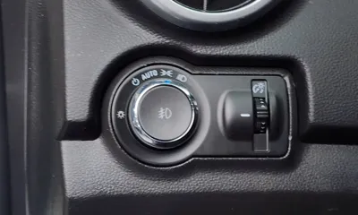 ChevroletGMDaewoo Trax 2015, 102628 км, за 2841.1 USD - фото 18