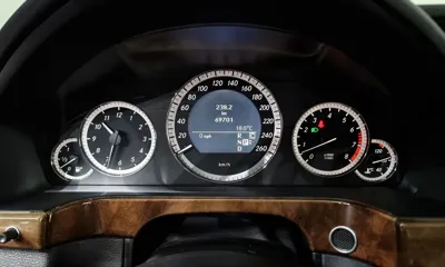 Mercedes-Benz E-Class 2010, 69701 км, за 6557.7 USD - фото 8