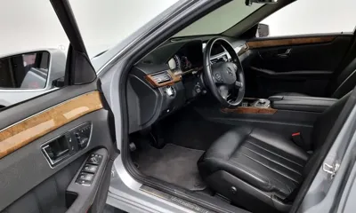 Mercedes-Benz E-Class 2010, 69701 км, за 6557.7 USD - фото 11