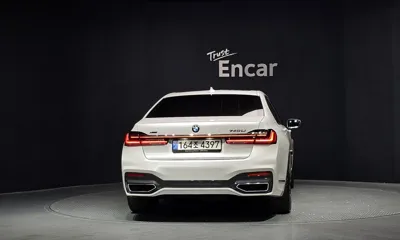 BMW 7-Series 2022, 45550 км, за 47358.88 USD