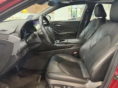 Toyota Avalon 2024, 30000 км, за 18216.24 USD