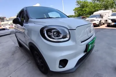 Leapmotor T03 2025, 10600 км, за 8696 USD