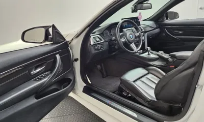 BMW M4 2016, 104001 км, за 26191.41 USD - фото 10