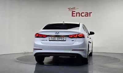 Hyundai Avante 2016, 149967 км, за 5079.11 USD