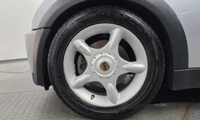 MINI Cooper 2005, 151126 км, за 1962.72 USD