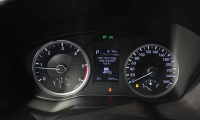 Hyundai Santafe 2019, 78991 км, за 12223.53 USD - фото 8