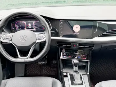 Volkswagen Passat 2025, 24000 км, за 18981.39 USD - фото 8