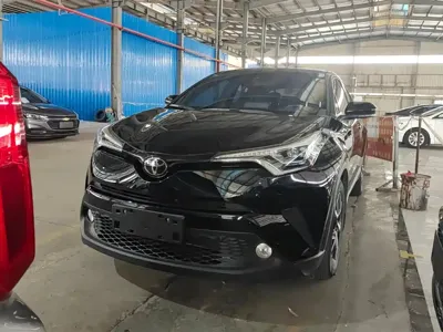 Toyota C-HR 2020, 56900 км, за 10079.26 USD