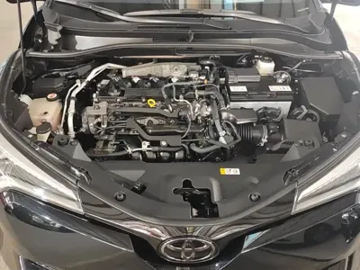Toyota C-HR 2020, 56900 км, за 10079.26 USD - фото 10