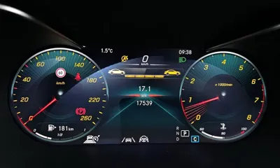 Mercedes-Benz C-Class 2023, 17539 км, за 26423.82 USD - фото 8