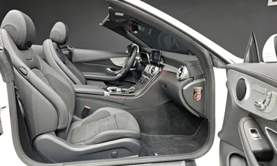 Mercedes-Benz C-Class 2023, 17539 км, за 26423.82 USD - фото 10
