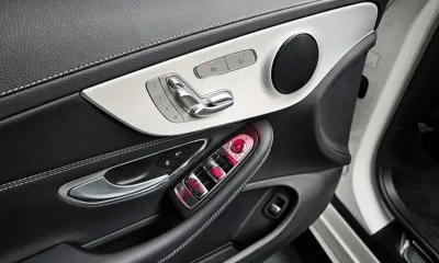 Mercedes-Benz C-Class 2023, 17539 км, за 26423.82 USD - фото 13