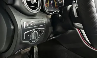 Mercedes-Benz C-Class 2023, 17539 км, за 26423.82 USD - фото 14