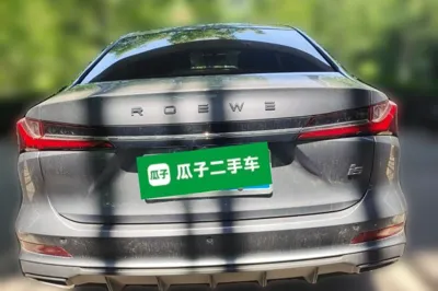 Roewe i5 2023, 2700 км, за 7491 USD