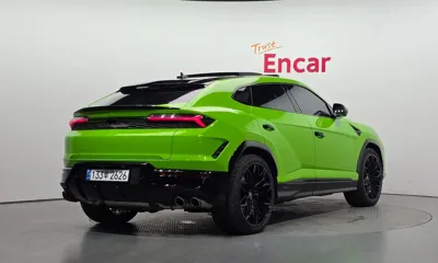 Lamborghini Urus 2025, 4457 км, за 289930.34 USD