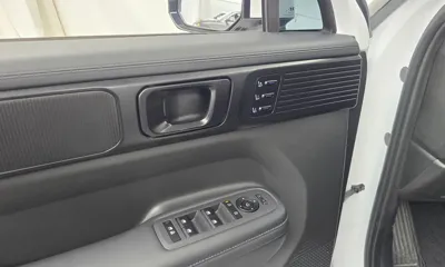Hyundai Santafe 2024, 20999 км, за 25534.99 USD - фото 27