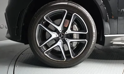 Mercedes-Benz GLE-Class 2023, 74476 км, за 51977.67 USD