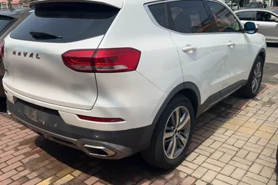 Haval H6 2017, 60900 км, за 7030 USD