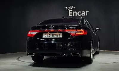 Hyundai Grandeur 2016, 51579 км, за 6544.16 USD