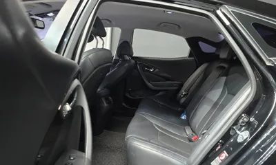 Hyundai Grandeur 2016, 51579 км, за 6498.62 USD - фото 12