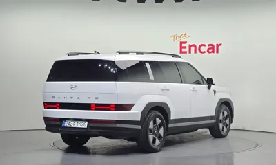 Hyundai Santafe 2025, 8867 км, за 27750.24 USD