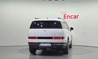 Hyundai Santafe 2025, 8867 км, за 27750.24 USD