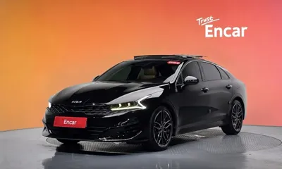 Kia K5 · 2023 год