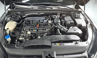 Kia K5 2023, 33575 км, за 16870.16 USD - фото 6
