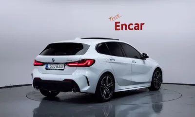 BMW 1-Series 2021, 104684 км, за 14113.17 USD