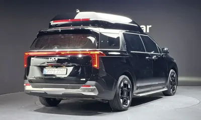 Kia Canival 2025, 25695 км, за 38289.01 USD