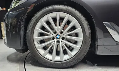 BMW 5-Series 2023, 43550 км, за 23565.71 USD